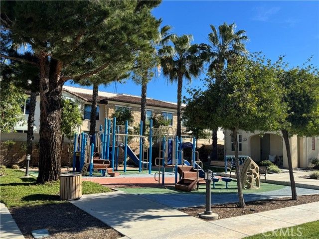 2968 Royal, Simi Valley, CA 93065