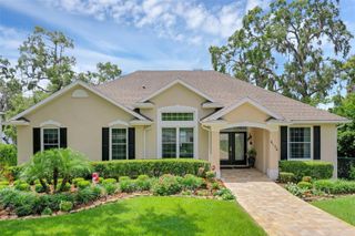 6136 LAKE EMMA ROAD, Groveland, FL 34736