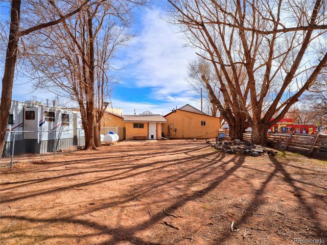 614-618 Main Street, Blanca, CO 81123