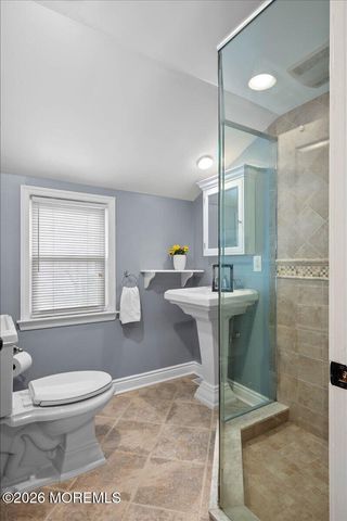 47 Mclean Street, Red Bank, NJ 07701