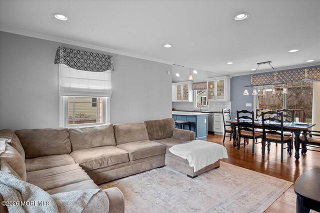 47 Mclean Street, Red Bank, NJ 07701