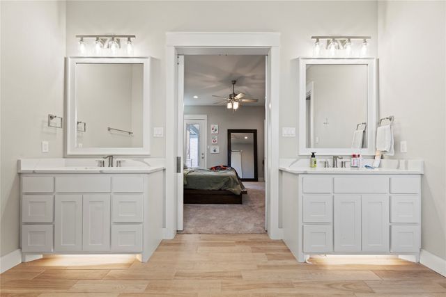 2041 Carrie Court, Weatherford, TX 76088