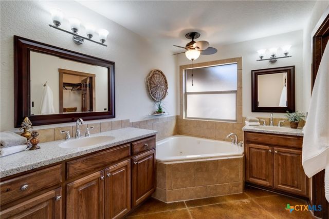 130 Mallard Drive, Boerne, TX 78006