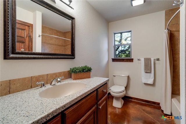 130 Mallard Drive, Boerne, TX 78006