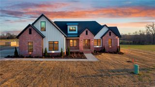 18309 Pepper Hills Drive, Siloam Springs, AR 72761