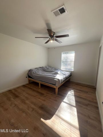 325 Ferguson Avenue, Long Beach, MS 39560