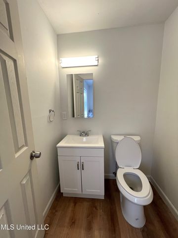 325 Ferguson Avenue, Long Beach, MS 39560