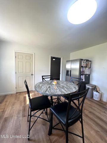 325 Ferguson Avenue, Long Beach, MS 39560