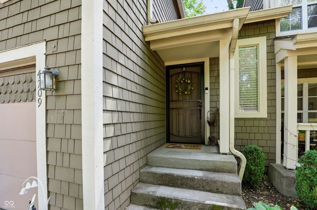4709 Shireton Court, Indianapolis, IN 46254