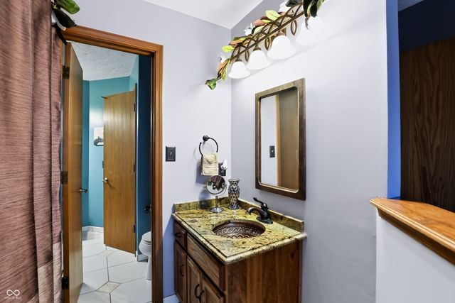 4709 Shireton Court, Indianapolis, IN 46254