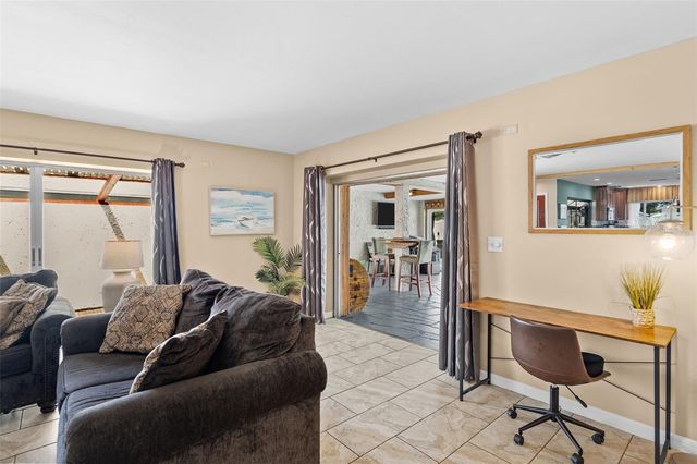 10472 ORANGE BLOSSOM LANE, Seminole, FL 33772