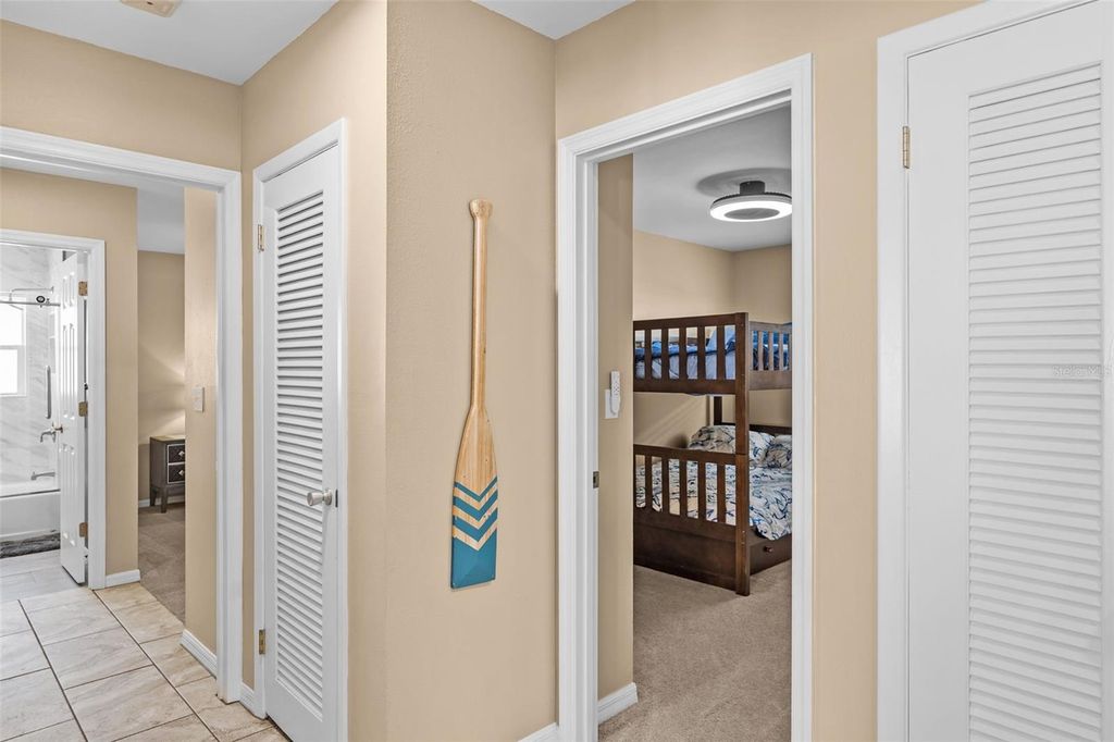 Image 17 of property listing at 10472 ORANGE BLOSSOM LANE, Seminole, FL 33772