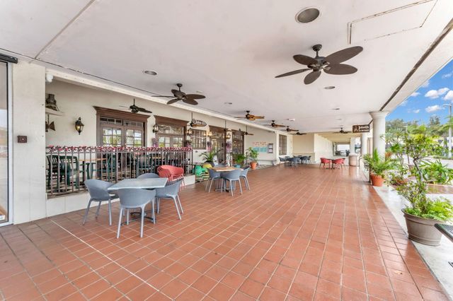 3610 S Ocean Boulevard 610, South Palm Beach, FL 33480