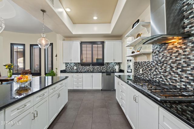 1444 FRANKLIN DELL Street, El Paso, TX 79912