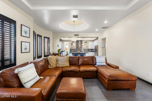 1444 FRANKLIN DELL Street, El Paso, TX 79912