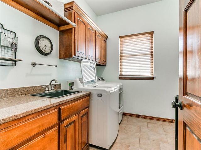 17801 Chatham Hills Road, Norman, OK 73071