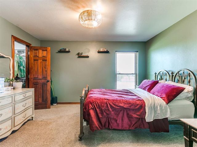 17801 Chatham Hills Road, Norman, OK 73071