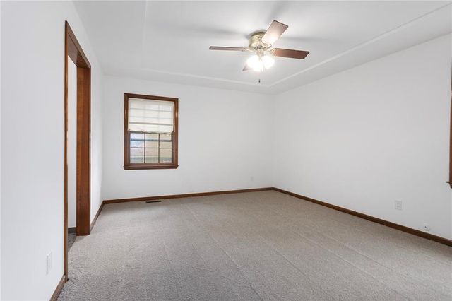 2001 Place Liberte Drive, Liberty, MO 64068