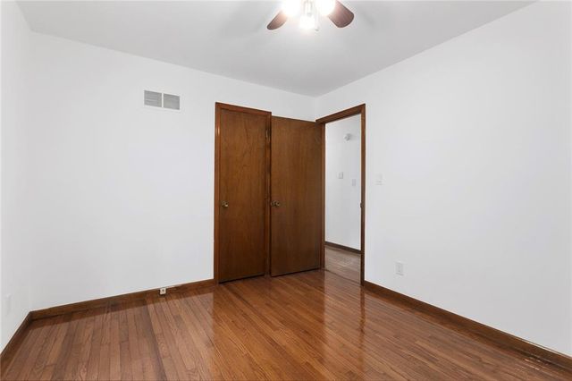 2001 Place Liberte Drive, Liberty, MO 64068