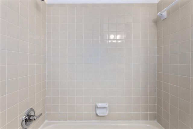 2001 Place Liberte Drive, Liberty, MO 64068