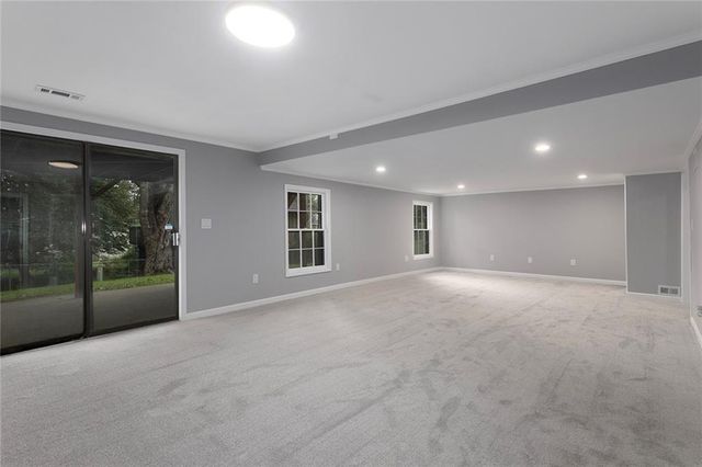 2001 Place Liberte Drive, Liberty, MO 64068