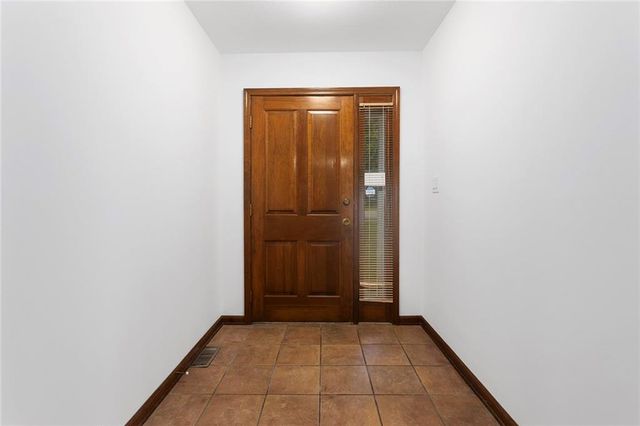 2001 Place Liberte Drive, Liberty, MO 64068