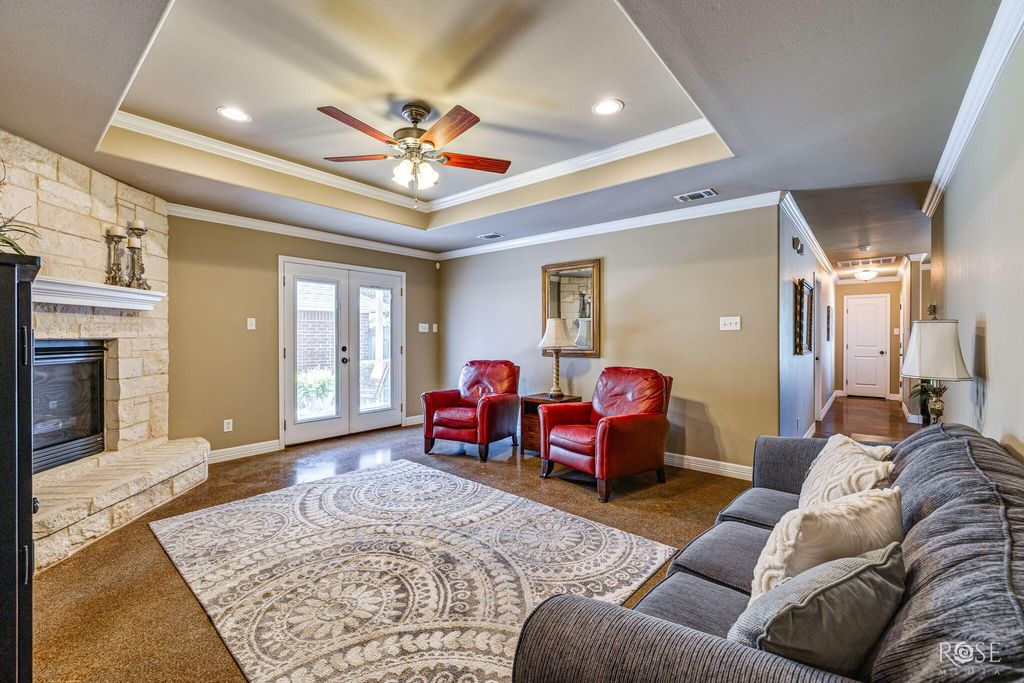Image 15 of property listing at 4234 Lexington Place, San Angelo, TX 76904