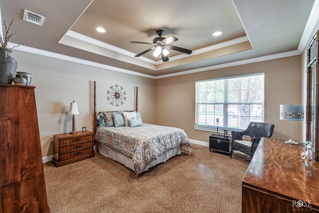 Image 18 of property listing at 4234 Lexington Place, San Angelo, TX 76904