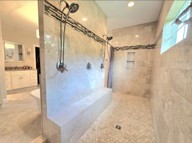 5232 Mead Park Dr, Thompsons Station, TN 37179