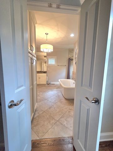 5232 Mead Park Dr, Thompsons Station, TN 37179