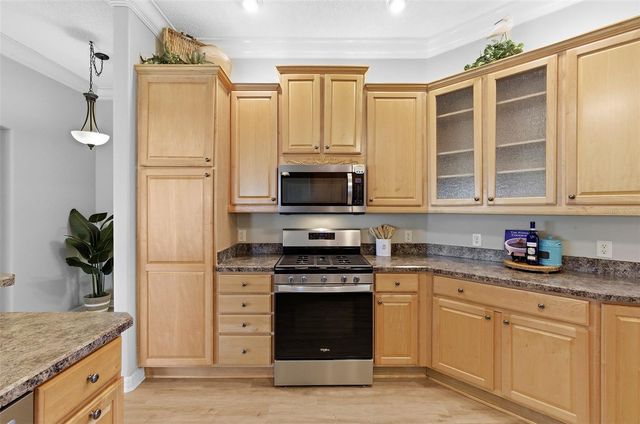 1595 GOLDEN RIDGE DRIVE, The Villages, FL 32162