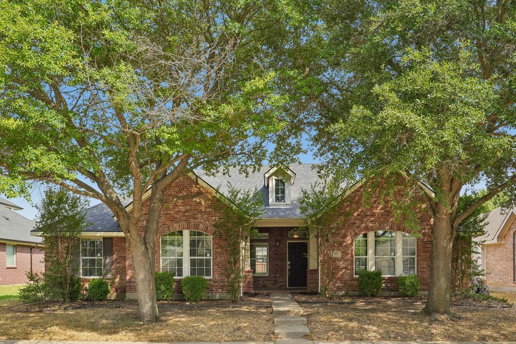 517 Azalea Drive, Glenn Heights, TX 75154 — exterior