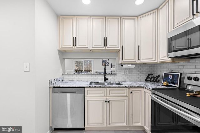 4707 SUMMERTIME DR, Oxon Hill, MD 20745