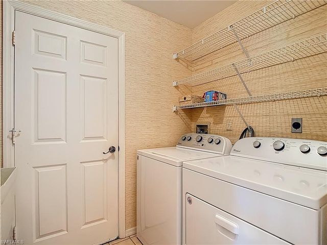 2181 Rio Nuevo DR, North Fort Myers, FL 33917