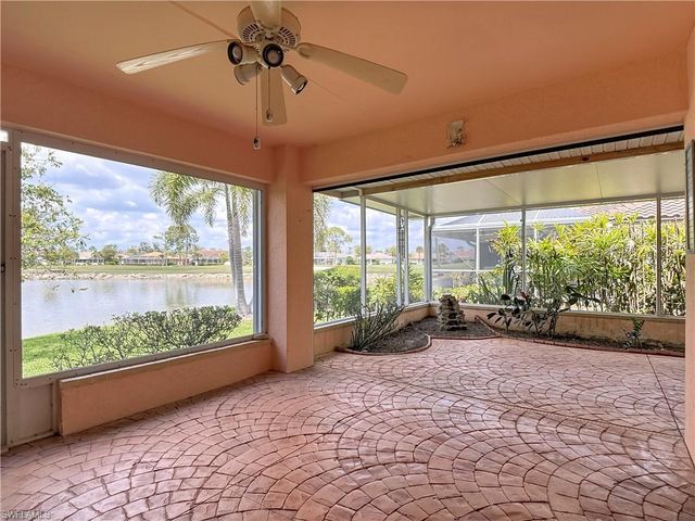 2181 Rio Nuevo DR, North Fort Myers, FL 33917