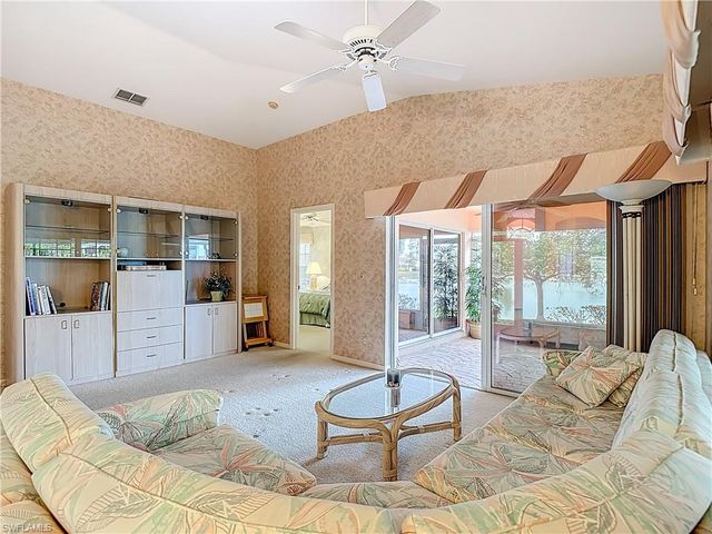 2181 Rio Nuevo DR, North Fort Myers, FL 33917