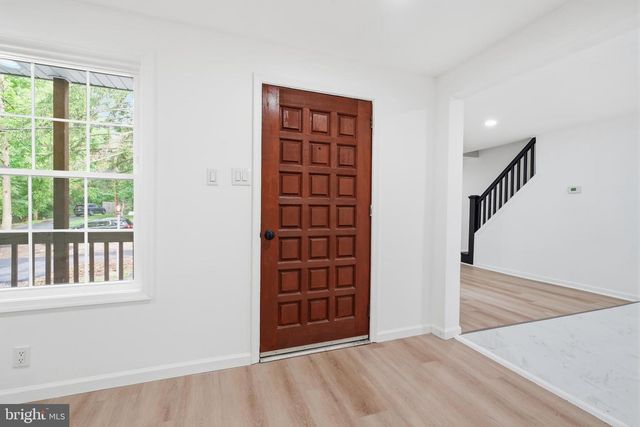 227 W FERRY RD, Yardley, PA 19067