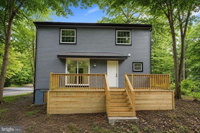227 W FERRY RD, Yardley, PA 19067
