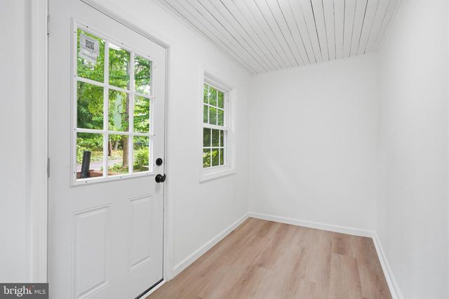 227 W FERRY RD, Yardley, PA 19067