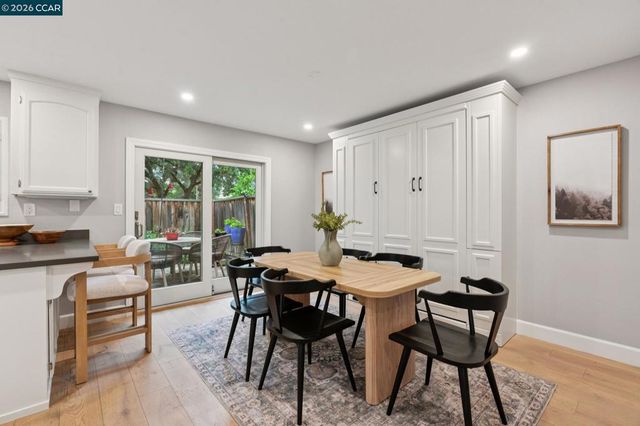5214 Pebble Glen Drive, Concord, CA 94521