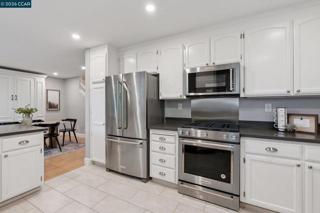 5214 Pebble Glen Drive, Concord, CA 94521