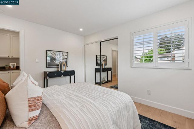 5214 Pebble Glen Drive, Concord, CA 94521