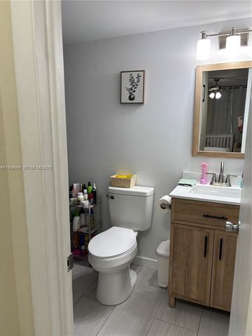 14525 N Kendall Dr 307J, Miami, FL 33186