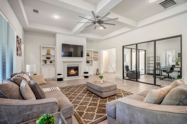 30943 Spring Lake Blvd, Tomball, TX 77375