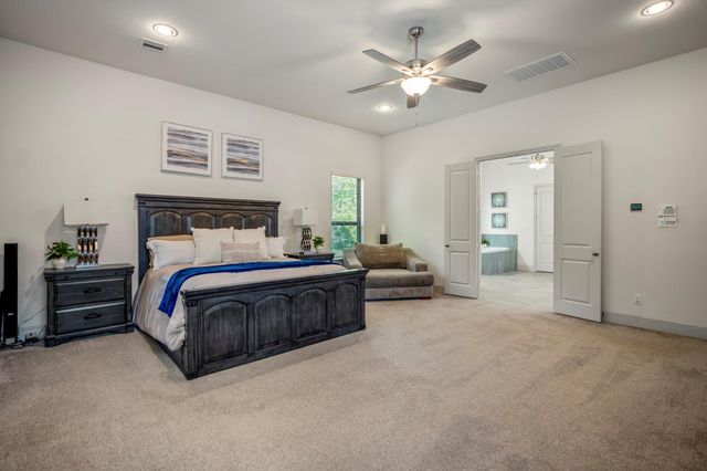30943 Spring Lake Blvd, Tomball, TX 77375