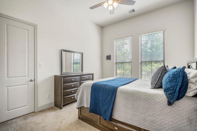30943 Spring Lake Blvd, Tomball, TX 77375