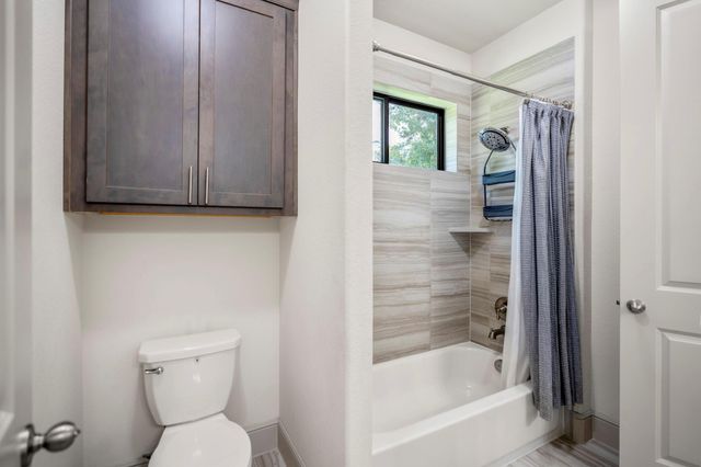 30943 Spring Lake Blvd, Tomball, TX 77375