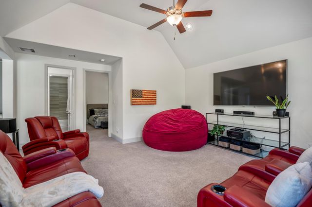 30943 Spring Lake Blvd, Tomball, TX 77375