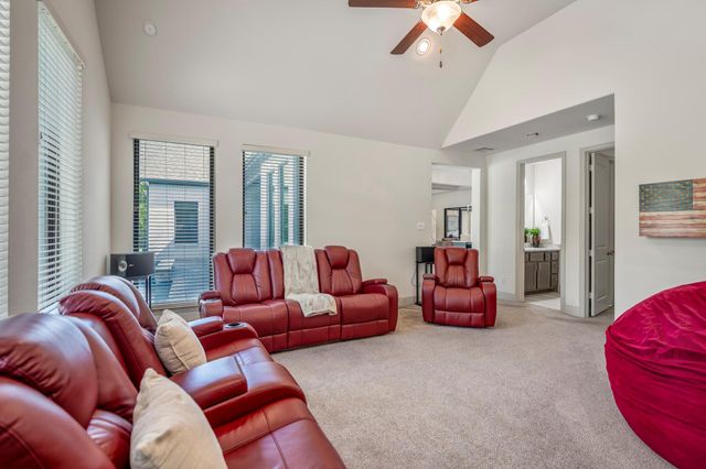 30943 Spring Lake Blvd, Tomball, TX 77375