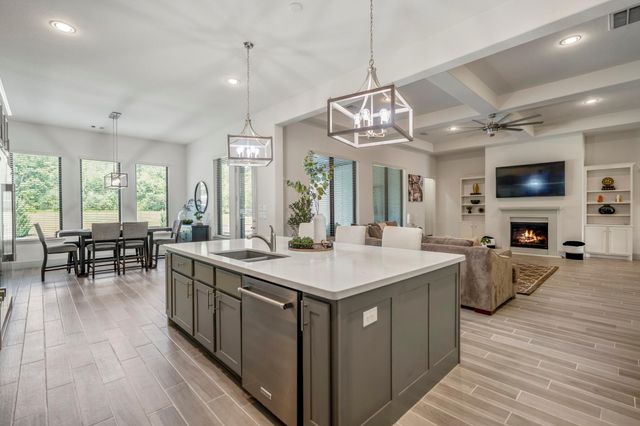 30943 Spring Lake Blvd, Tomball, TX 77375